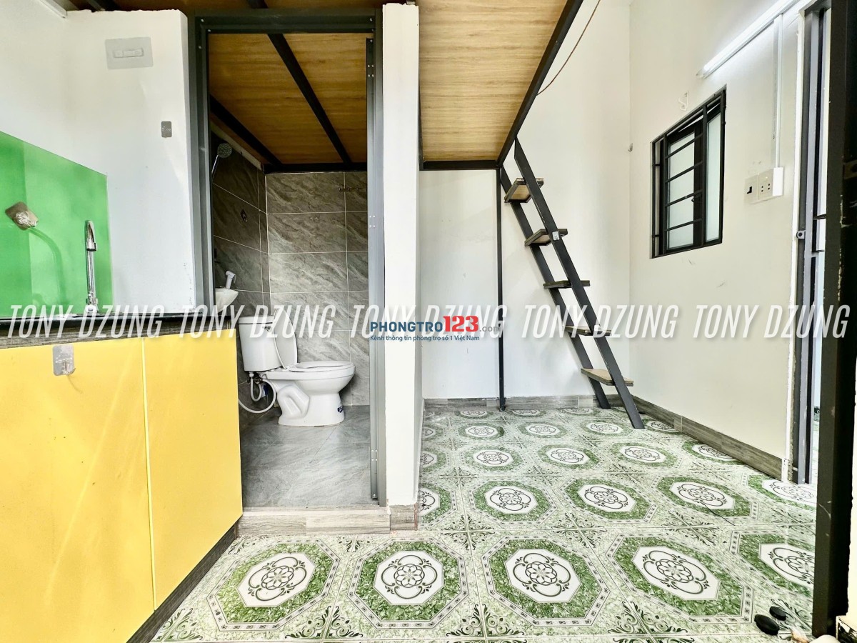PHÒNG ĐẸP CÓ GÁC & BAN CÔNG - CỬA SỔ LỚN - SÁT VÁCH ĐH CÔNG NGHIỆP (IUH) - CHỢ GÒ VẤP