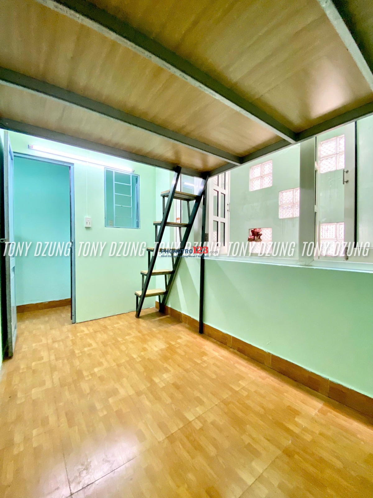 PHÒNG CÓ GÁC & CỬA SỔ TRỜI GIÁ SIÊU RẺ - CHỈ 2.1 TRIỆU - GẦN BV 175, SÂN BAY TÂN SƠN NHẤT