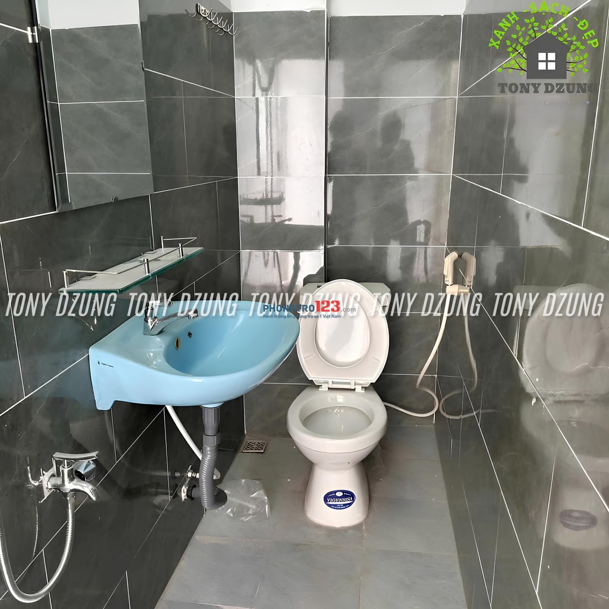 PHÒNG CÓ GÁC & MÁY LẠNH & CỬA SỔ TRỜI GIÁ HẠT DẺ - ĐI BỘ 5 PHÚT TỚI IUH - GẦN CHỢ GV
