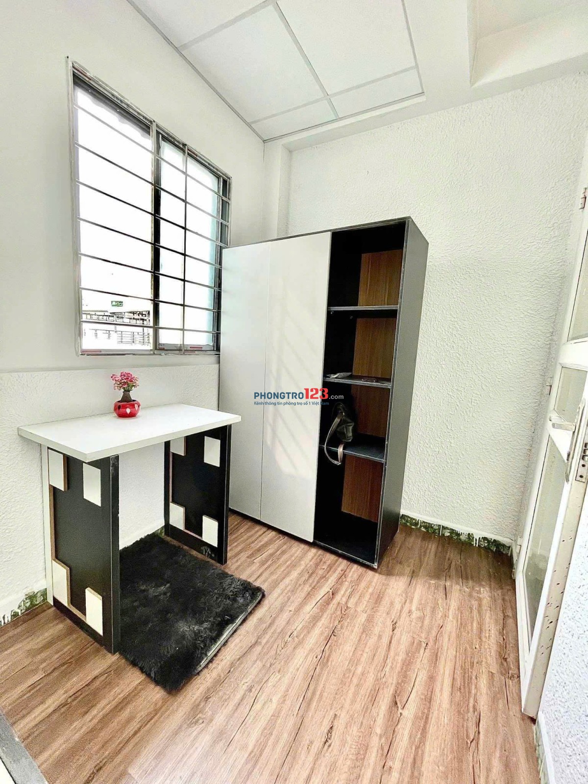 CĂN HỘ FULL NỘI THẤT 2PN BAN CÔNG RỘNG - NGUYỄN THƯỢNG HIỀN GẦN ĐH VĂN LANG, ĐH MỞ, ĐH CÔNG NGHIỆP..
