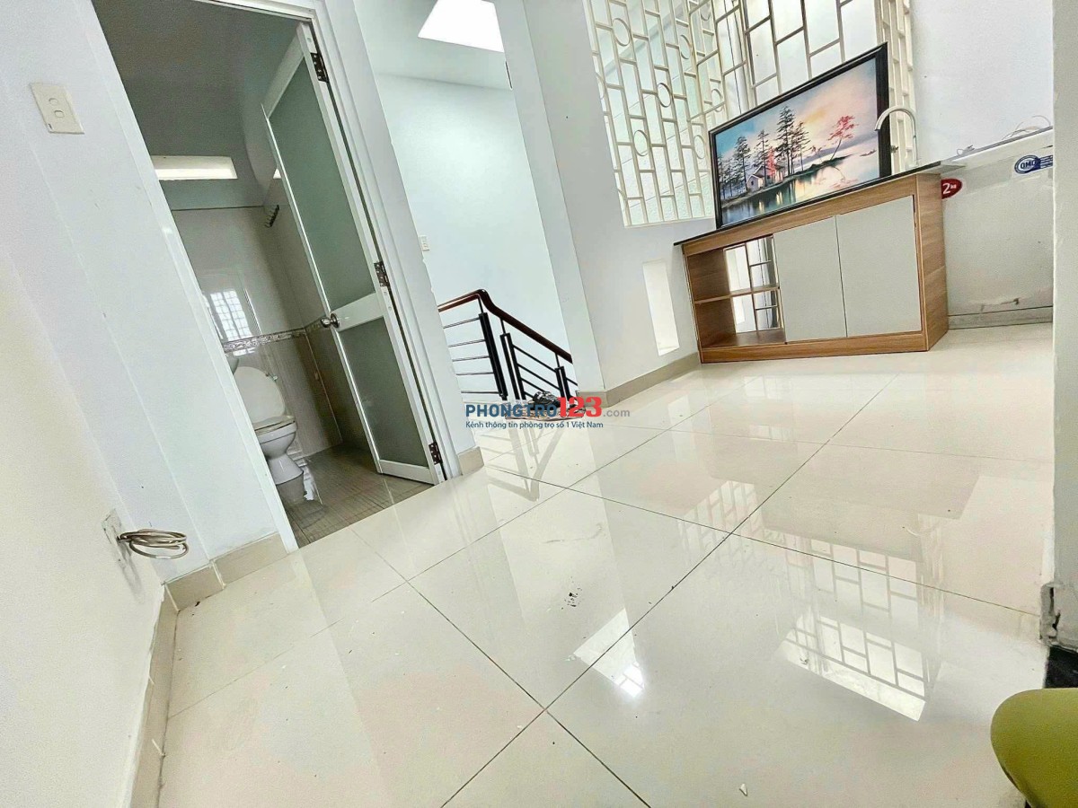 CĂN HỘ FULL NỘI THẤT 2PN BAN CÔNG RỘNG - NGUYỄN THƯỢNG HIỀN GẦN ĐH VĂN LANG, ĐH MỞ, ĐH CÔNG NGHIỆP..