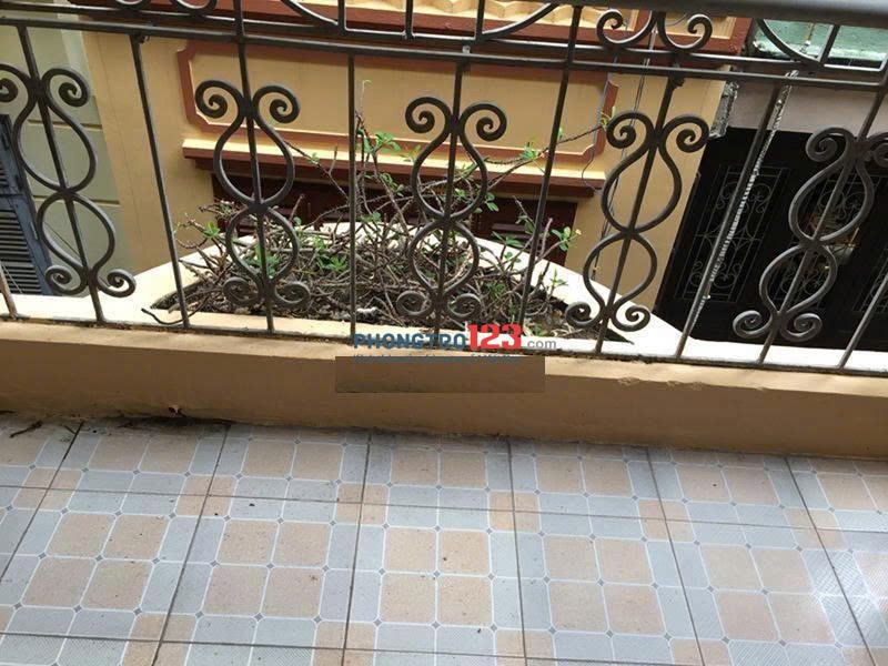 Nhà riêng ngõ phố minh khai gần đầu bạch mai dt30m2x4t giá 10tr