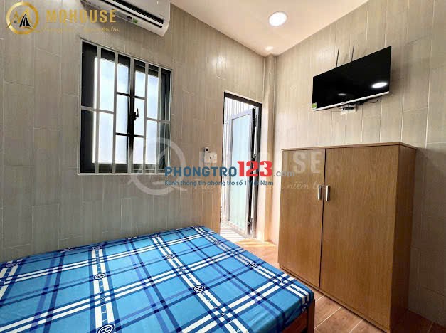 Căn hộ Ban Công mới toanh Thang máy Hầm xe ngay Bà Chiểu Bình Thạnh / Máy giặt riêng