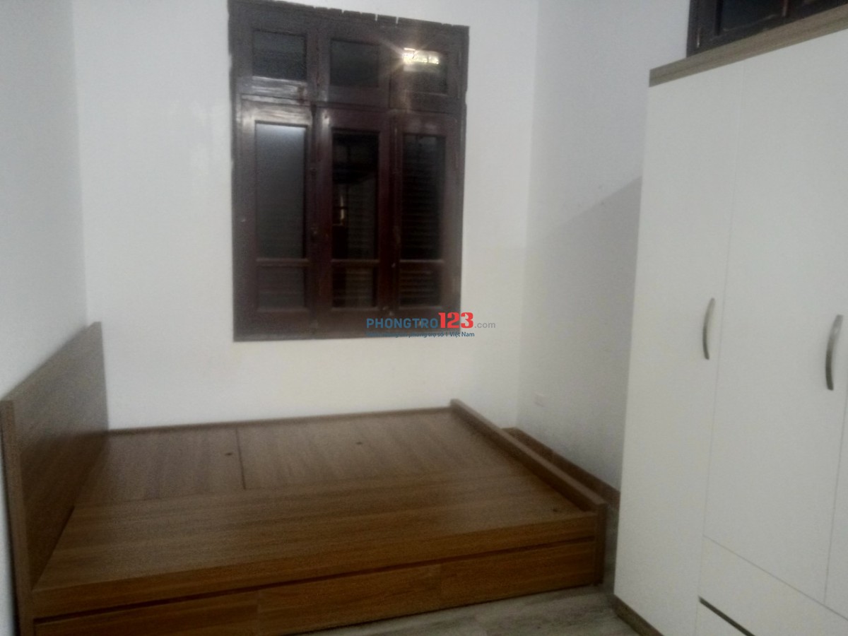 Cho thuê chung cư mini 3 ngủ diện tích 85m2 giá 8 triệu full đồ ở Hoàng Ngân - Thanh Xuân