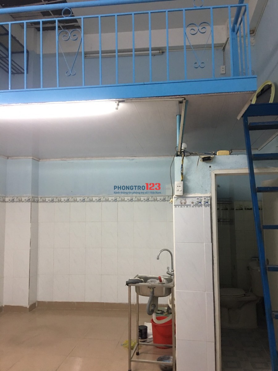 Phòng trọ sinh viên giá rẻ, sạch, có cửa sổ