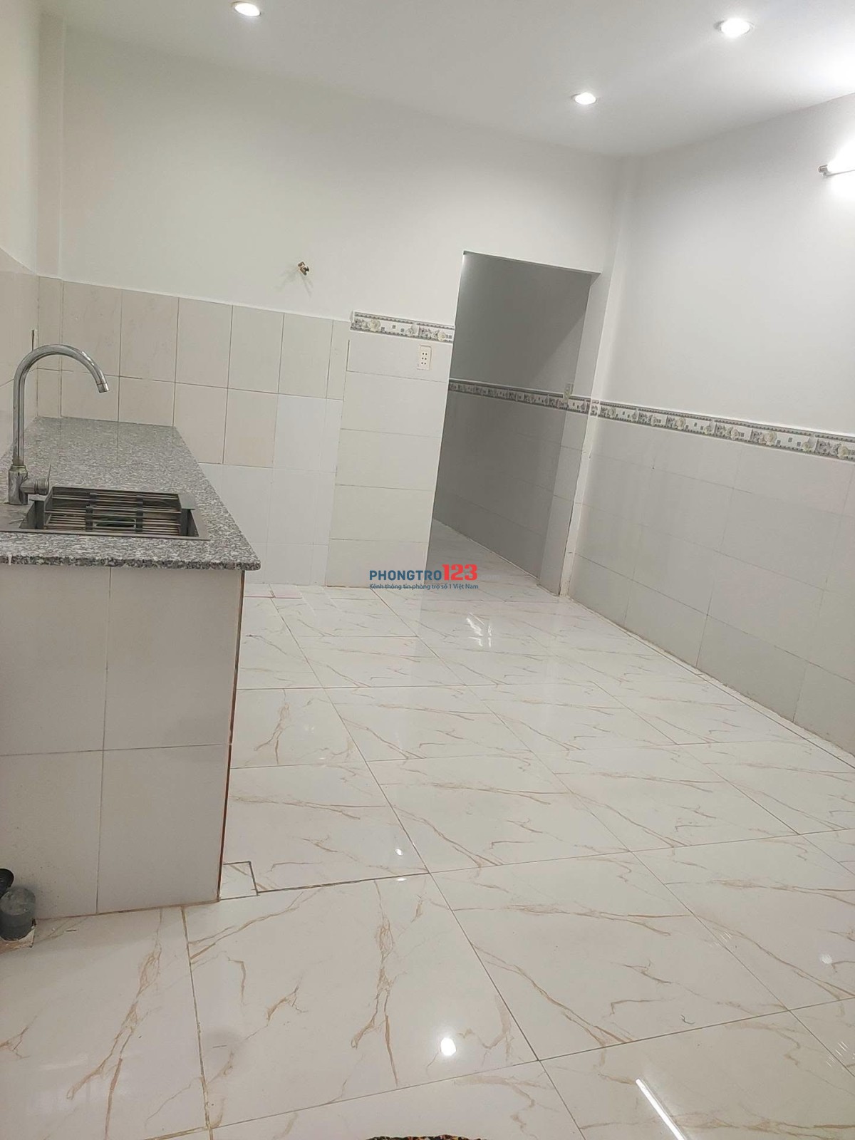 Cho thuê nhà phường Khánh hội quận 4