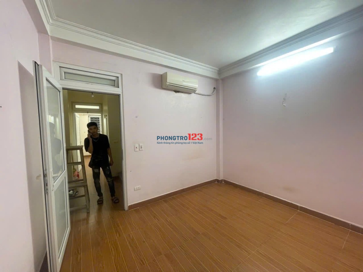 Nhà riêng ngõ phố tân mai nguyễn chính dt45m2x4,5t giá 15tr