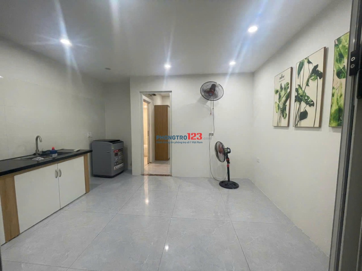 Nhà riêng cấp 4 ngõ 70 phố mai động dt35m2x1 tầng giá 5tr