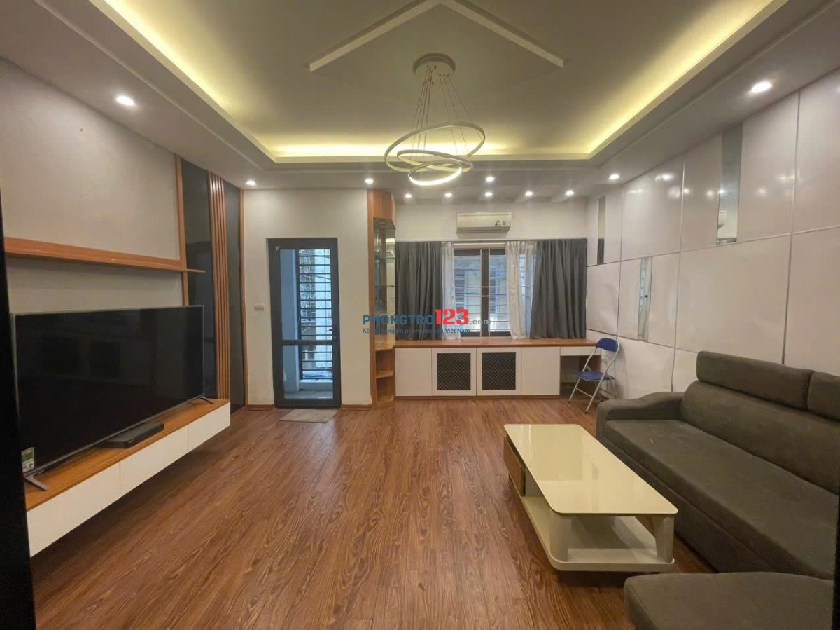 Nhà riêng ngõ 120 phố định công gần giải phóng dt70m2x4t giá 23tr