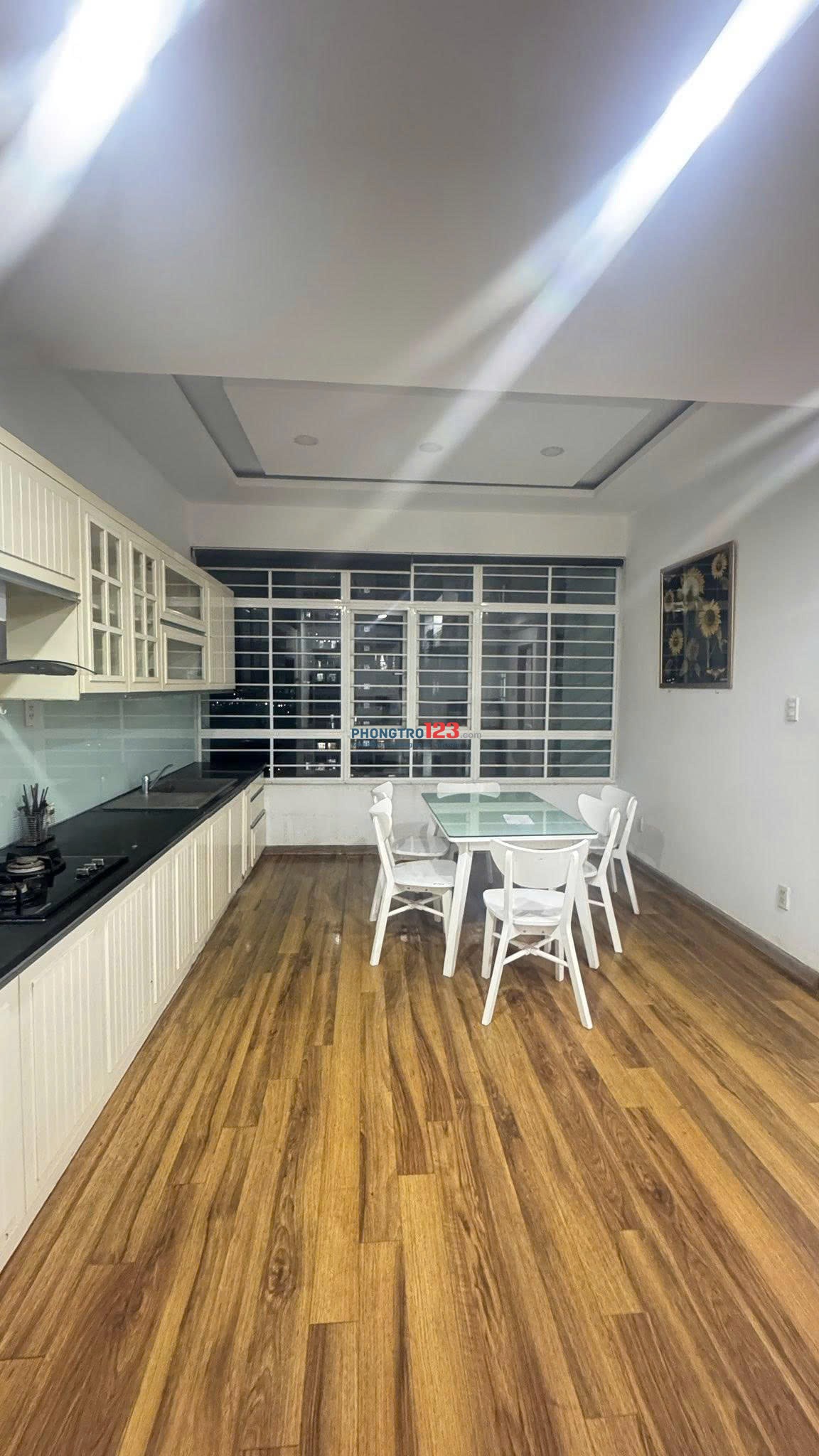 Cho thuê chung cư Moscow Tower- Tân Thới Nhất, 3PN, Full nội thất giá 14tr5/tháng