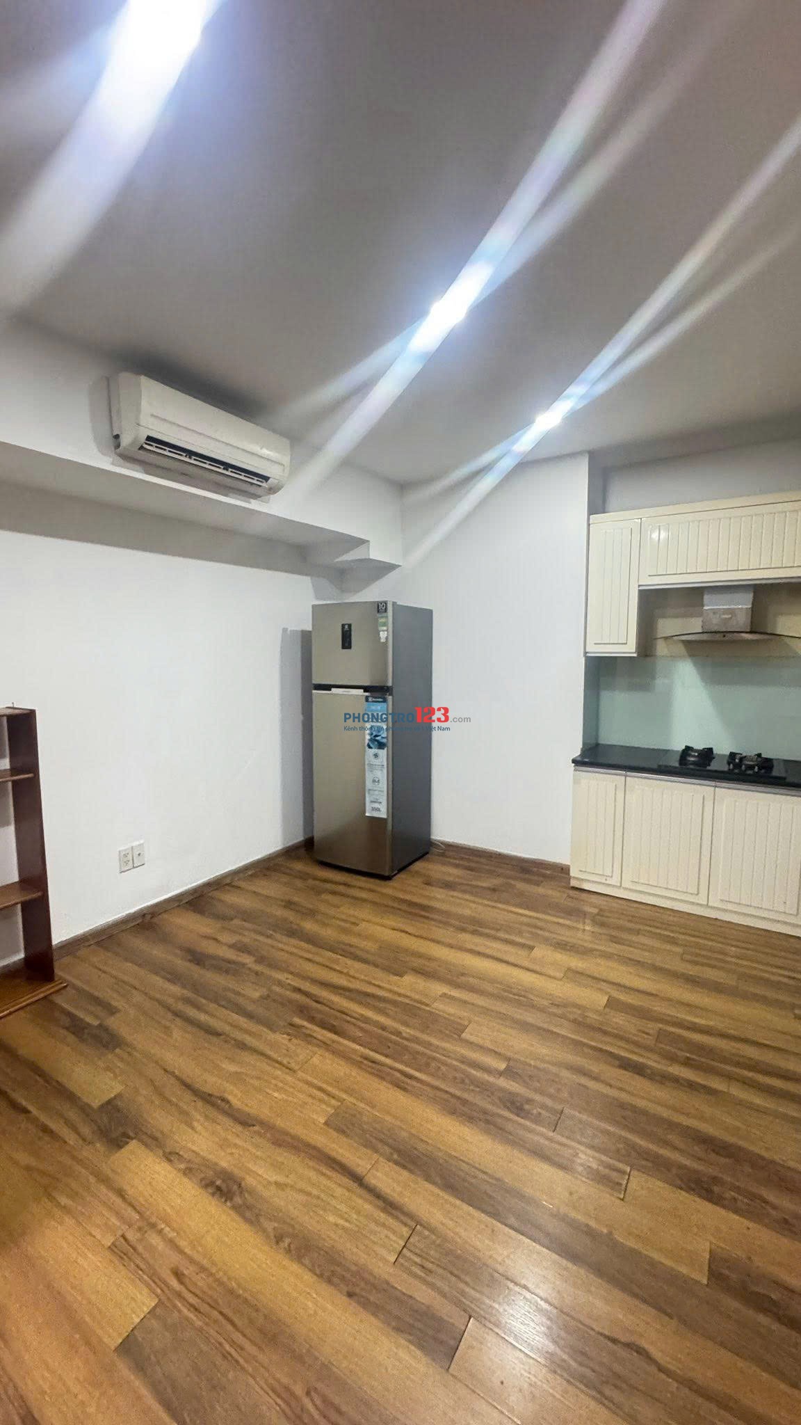 Cho thuê chung cư Moscow Tower- Tân Thới Nhất, 3PN, Full nội thất giá 14tr5/tháng