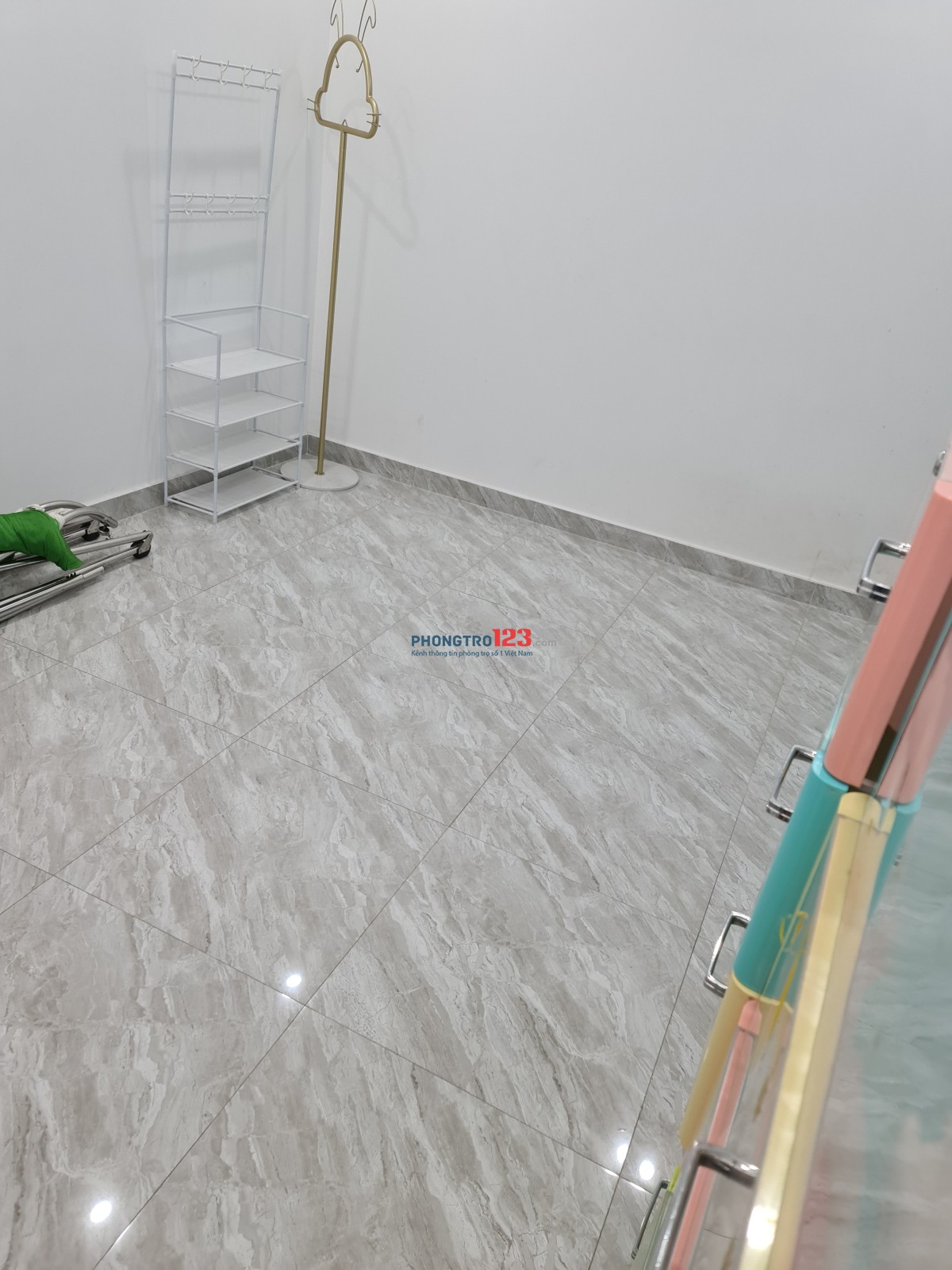 Cho Nữ thuê phòng bao điện, nước...( nvvp- sv)