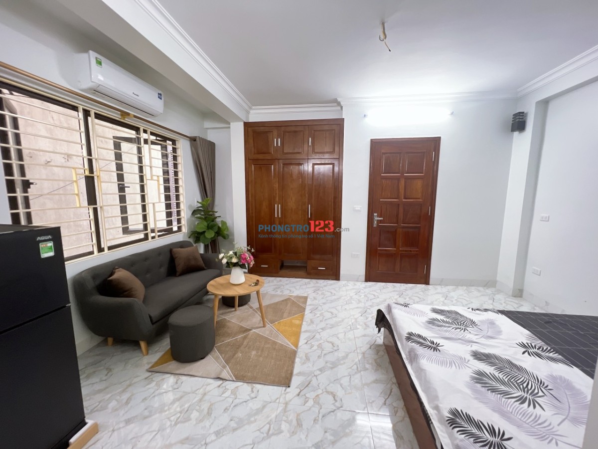 CCMN Full đồ, khép kín thang máy 426 Tây Sơn, 50m ra Cầu Ngã Tư Sở, Mipec, gần DH Công Đoàn, Thủy Lợi, HV Ngân Hàng