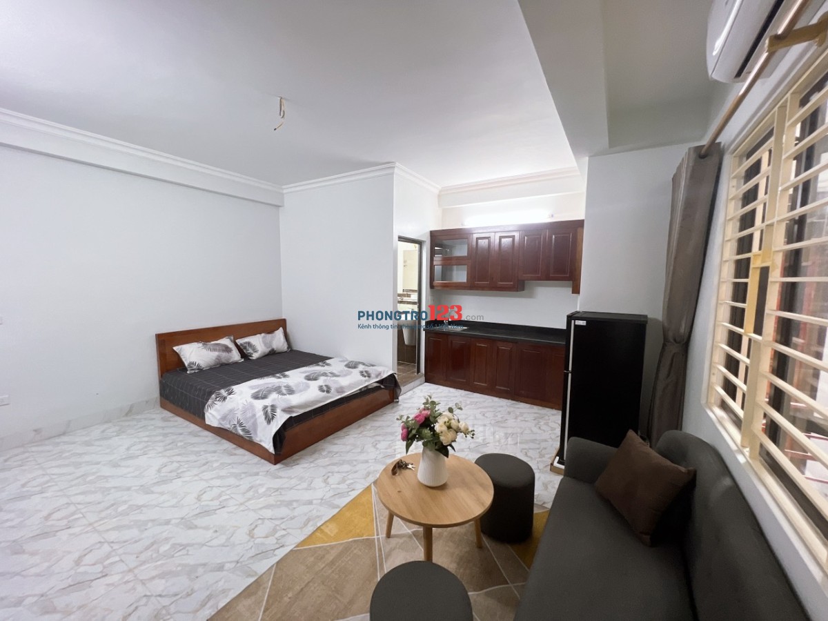 CCMN Full đồ, khép kín thang máy 426 Tây Sơn, 50m ra Cầu Ngã Tư Sở, Mipec, gần DH Công Đoàn, Thủy Lợi, HV Ngân Hàng