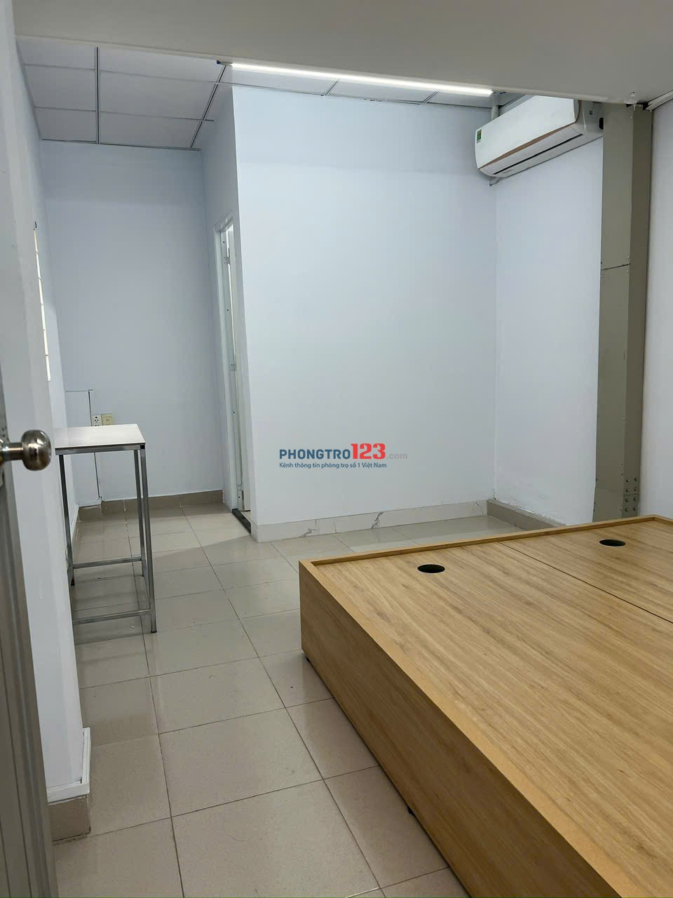 Phòng trọ ngay trung tâm Q3, 20m2, khu an ninh, mặt tiền cư xá Đô Thành