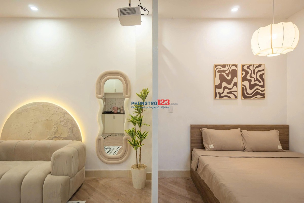 CĂN HỘ FULL NỘI THẤT - CHO NUÔI PET NGÃ TƯ HÀNG XANH GẦN ĐH CÔNG NGHỆ, ĐH NGOẠI THƯƠNG...