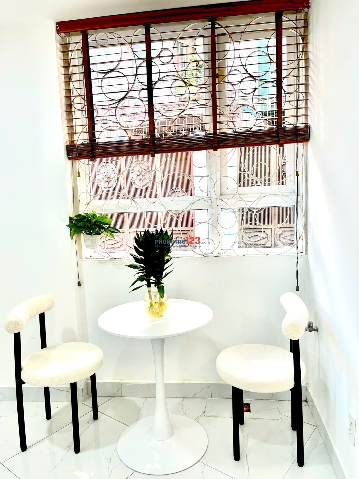 CĂN HỘ FULL NỘI THẤT TÁCH BẾP HIỆN ĐẠI TẠI TRƯƠNG QUỐC DUNG PHÚ NHUẬN. GẦN ĐH MỞ, ĐH KINH TẾ...