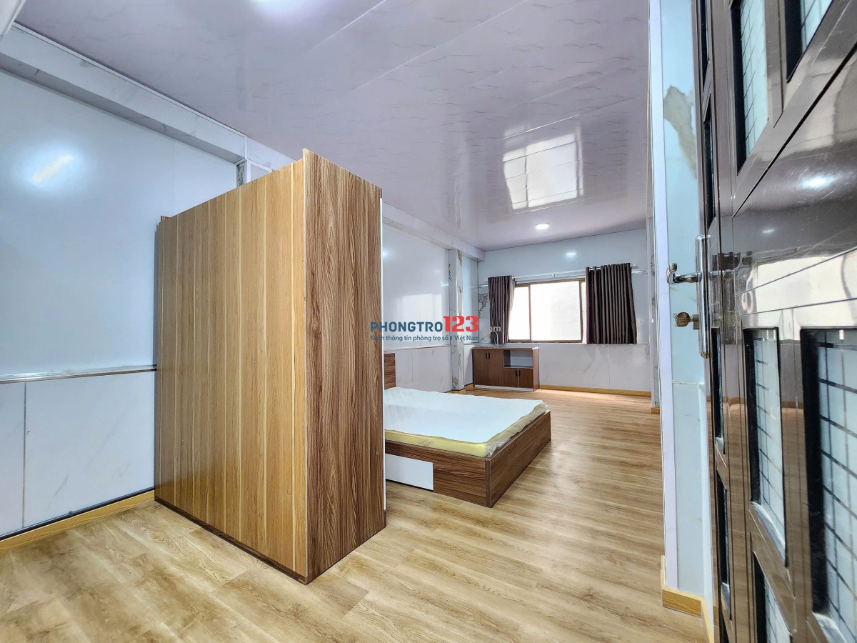 Phòng Lớn - Cửa Sổ - Full NT - Cộng Hòa - Hoàng Hoa Thám - giá 4tr3
