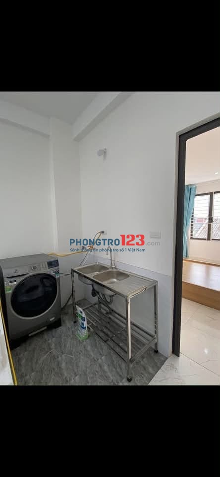Chính chủ cho thuê phòng trọ, đầy đủ nội thất, gần đh Điện Lực, Đại Nam, giá chỉ 2.4tr/tháng