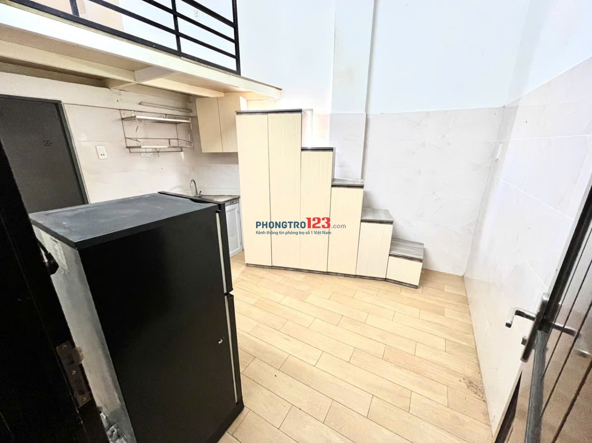 PHÒNG FULL NỘI THẤT CÓ GÁC CHO SINH VIÊN - CHỈ 5TR TẠI HOÀNG HOA THÁM GẦN ĐH CÔNG NGHỆ, ĐH VĂN LANG,