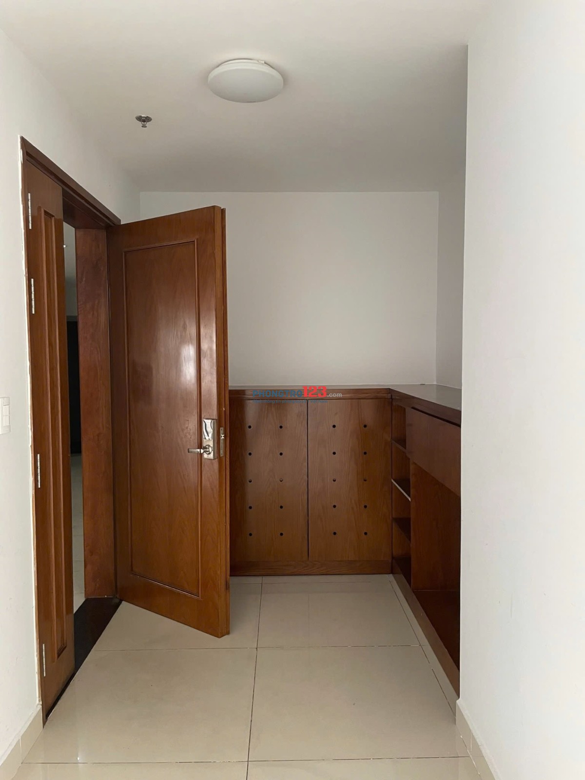 Chung cư Satra-Phan Đăng Lưu: 190m2, 3p ngủ rộng, 3wc giá 25tr/tháng