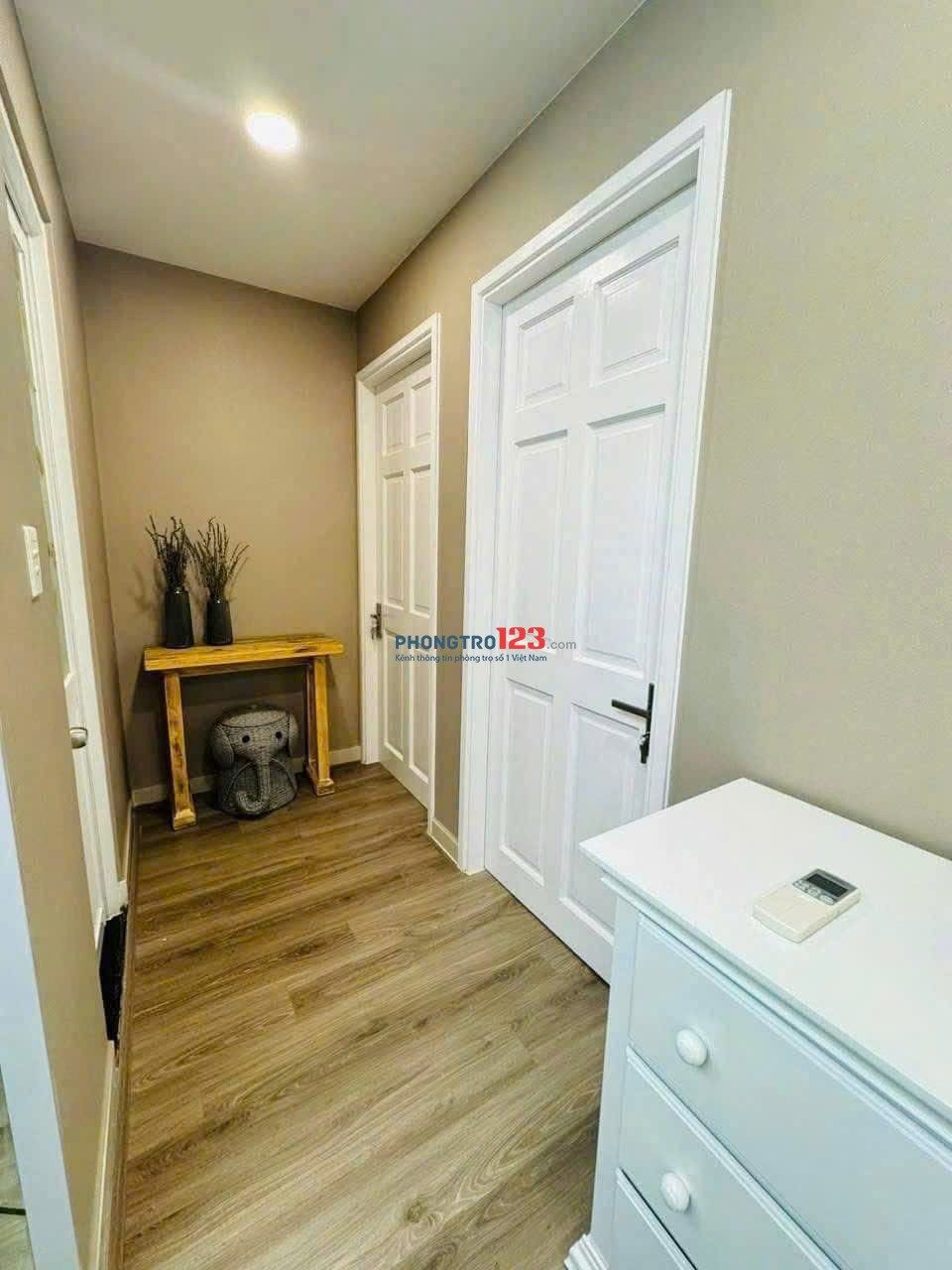 Chung cư Nguyễn Phúc Nguyên căn hộ cao cấp 180m2, 3p ngủ -25tr/tháng
