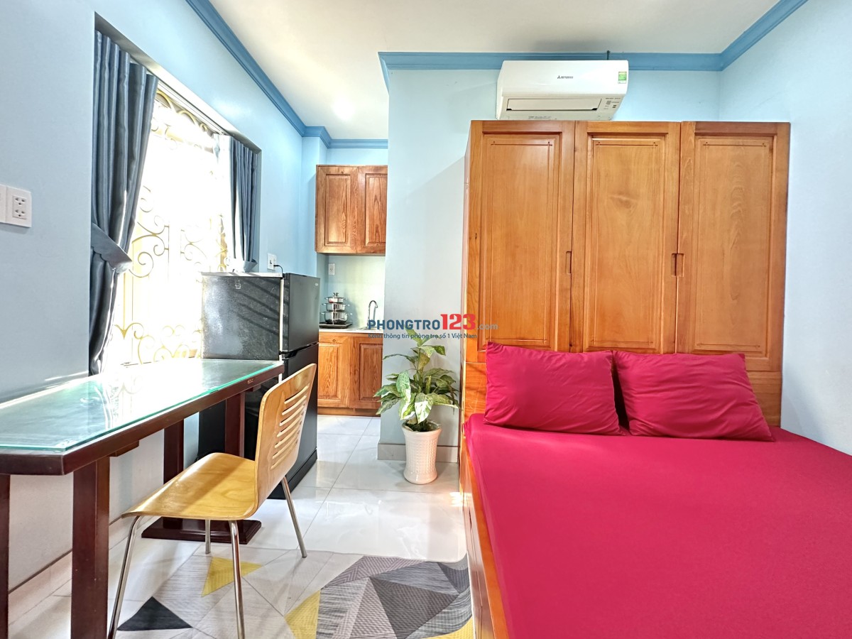 PHÒNG CAO CẤP 5’ ĐI DH KINH TẾ BÁCH KHOA, GIÁ HẤP DẪN
