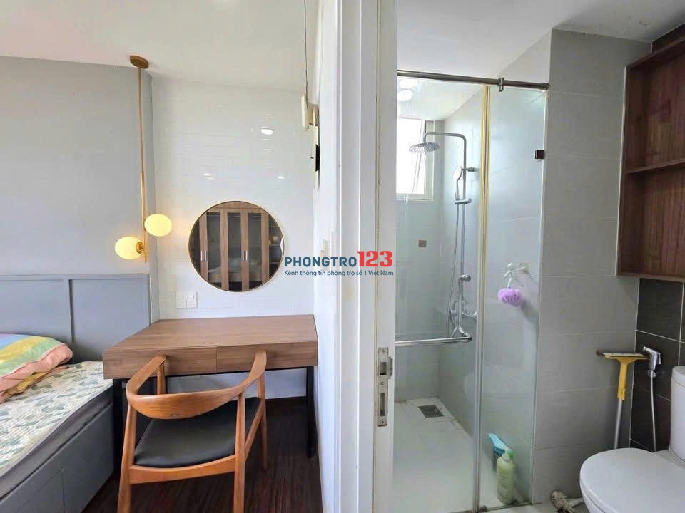 Cao Ốc Đặng Văn Ngữ-Phú Nhuận 2PN full nội thất 87m2 giá 13,5 triệu/th