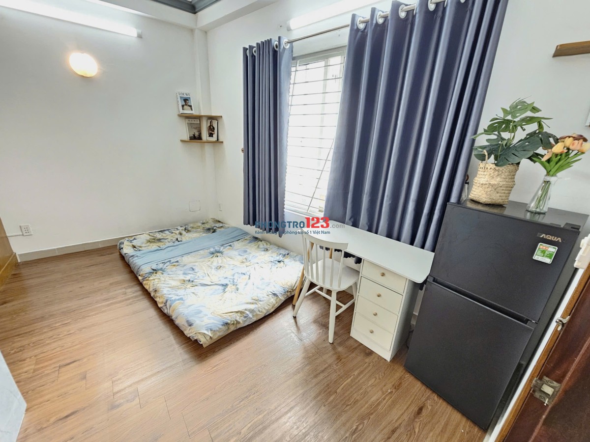 Lê Văn Sỹ – Full nội thất, cửa sổ lớn đón gió tự nhiên GẦN ĐH UFM IUH