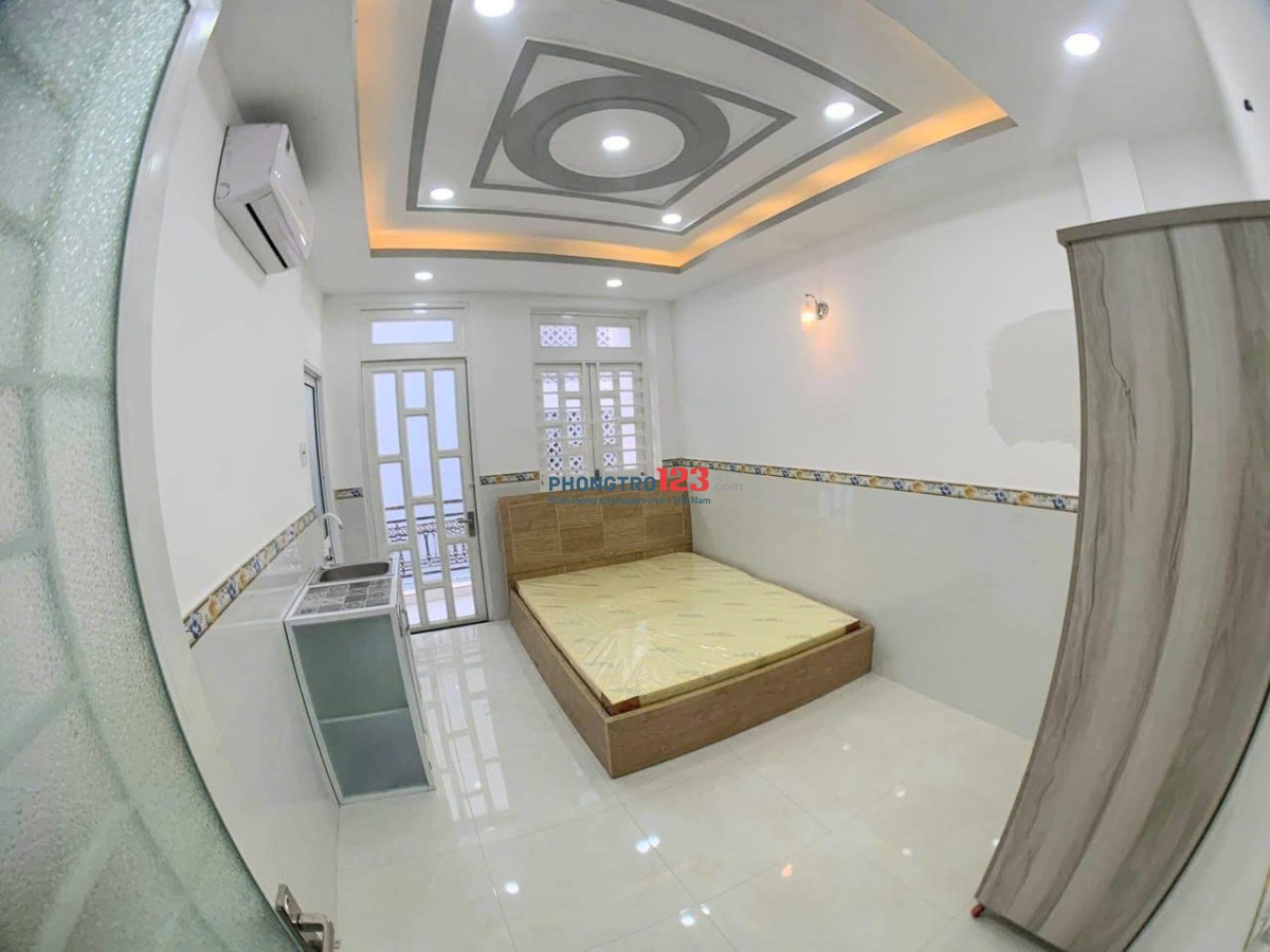  GIẢM NGAY 500K KHI THUÊ PHÒNG BAN CÔNG - NƠ TRANG LONG - BÌNH THẠNH