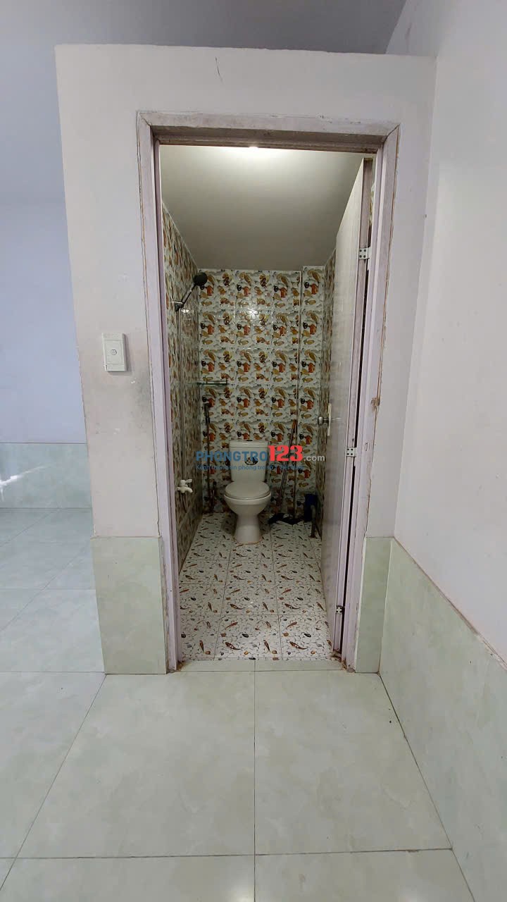 CHO NỮ THUÊ PHÒNG GIÁ RẺ NGAY TÂN SƠN NHÌ - TRƯỜNG CHINH - GẦN NGÃ BA LÊ TRỌNG TẤN - TÂN KỲ TÂN QUÝ