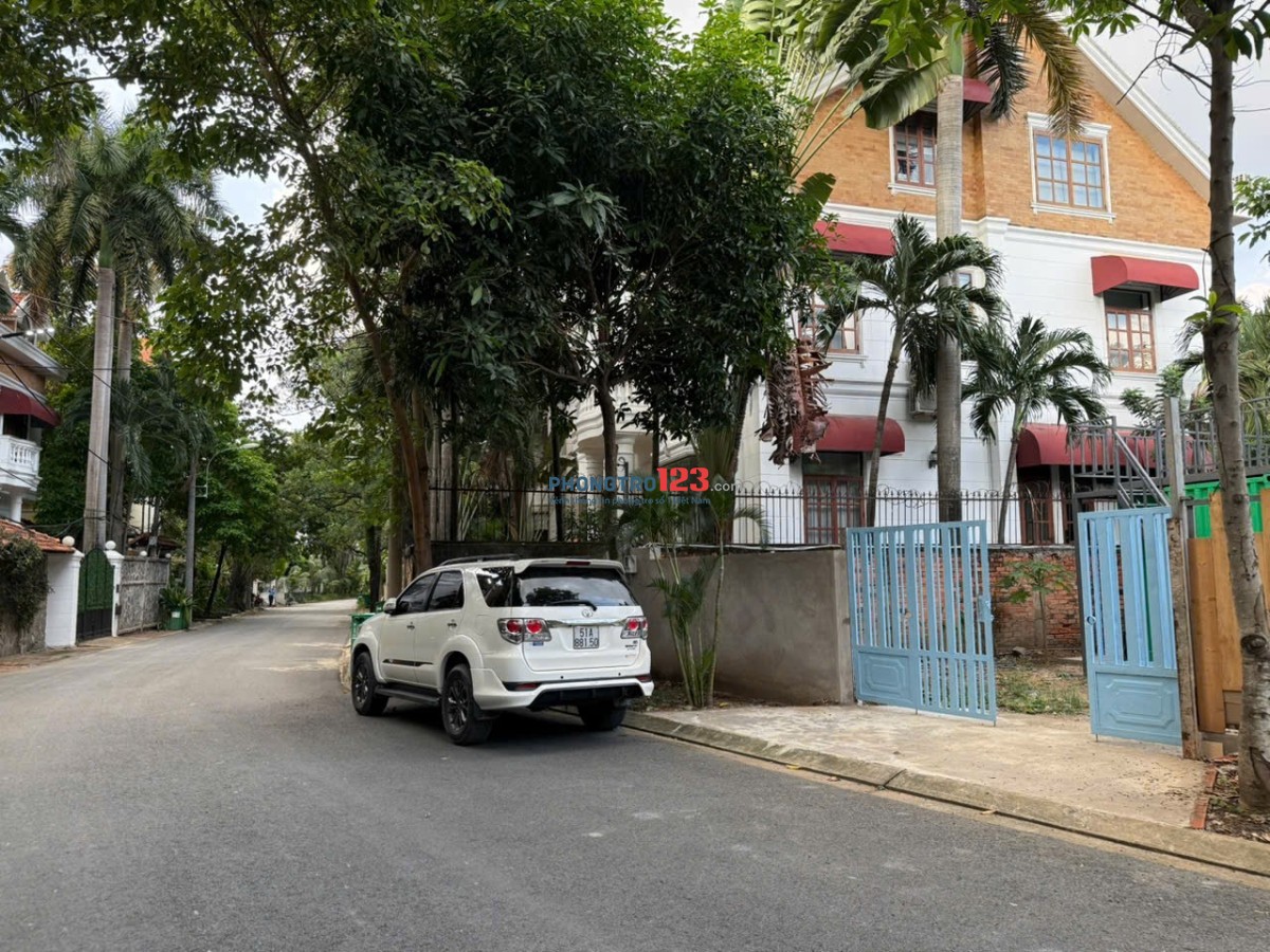 Cho thuê nhà container giá rẻ đường Nguyễn Văn Hưởng, Thảo Điền