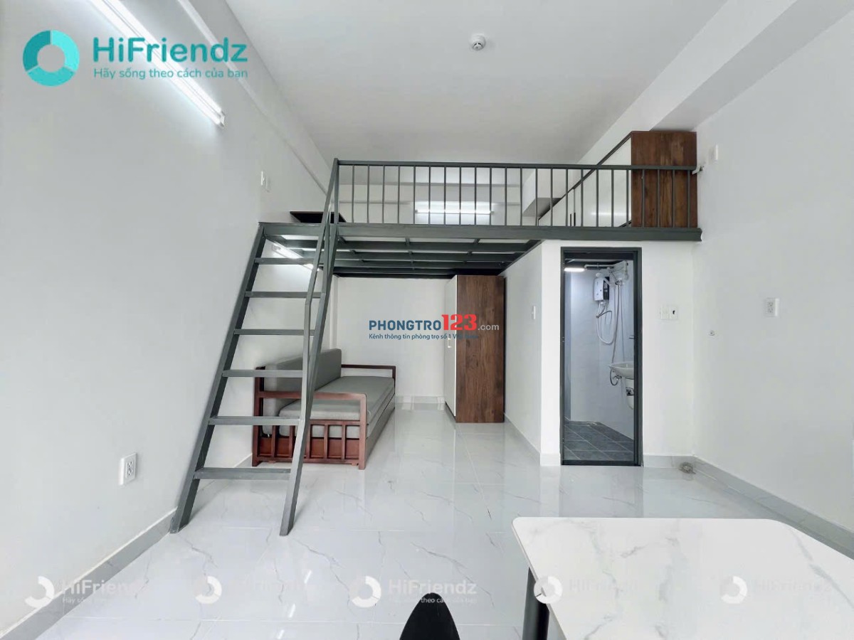 Phòng Trọ Gác Cao 4 Người 4 Xe Nguyễn Gia Trí Bình Thạnh Gần Hutech, GTVT, Ngoại thương, Quận 1