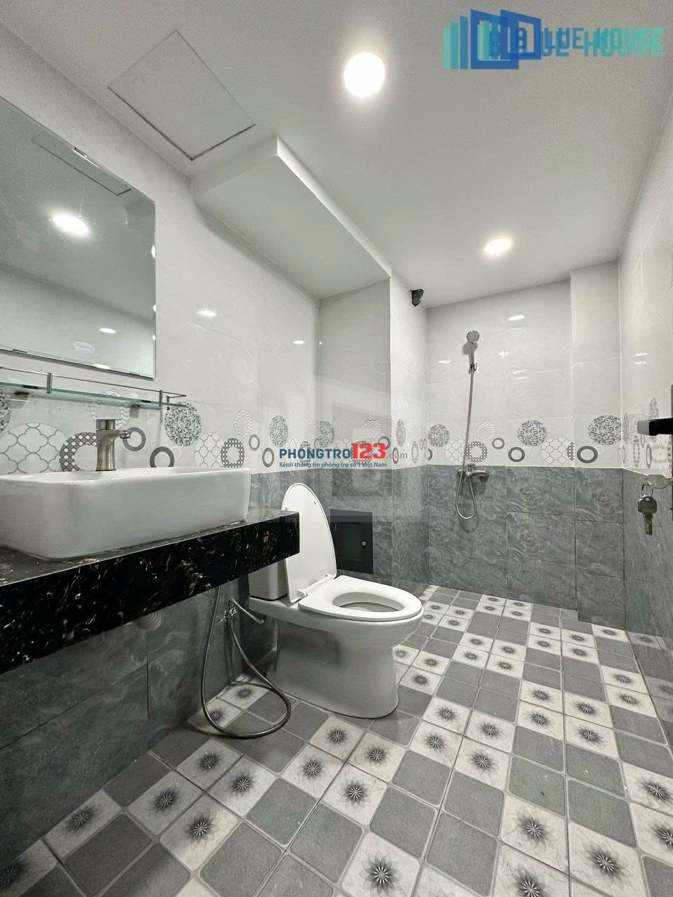 Duplex Full Nội Thất CMT8 Quận 10 – Gần Bách Khoa, Huflit, Vạn Hạnh Mall
