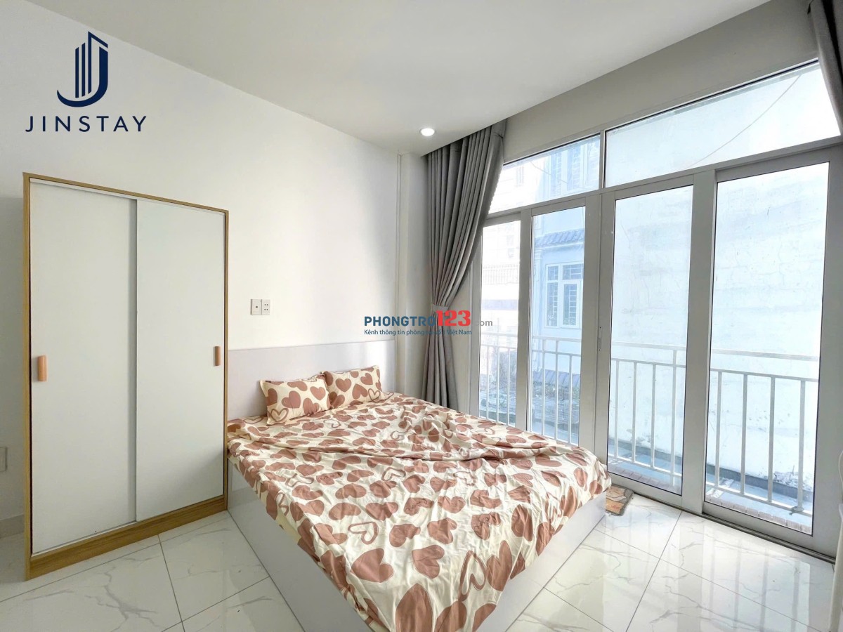 Cho thuê phòng ban công rộng, máy giặt riêng – Bình Thạnh gần Điện Biên Phủ, VLU, HUTECH, UEF, HIU