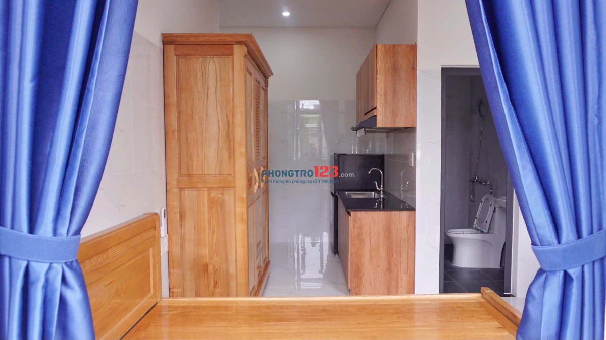 Gần Chợ- cách làng đại học 2km(kiệt rông 10m-3 hướng kiệt)