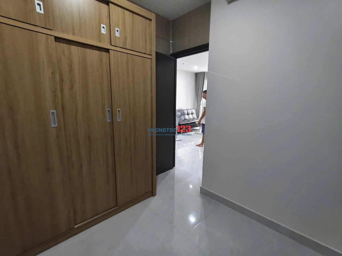 C/c Âu Cơ Tower, Tân Phú 2PN full nội thất 74m2 giá 11 triệu/th nhà trống sẵn.