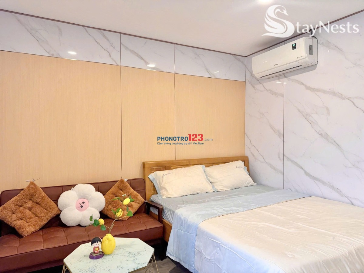 Căn hộ full nội thất - Ban công thoáng - Khu Lê Trọng Tấn