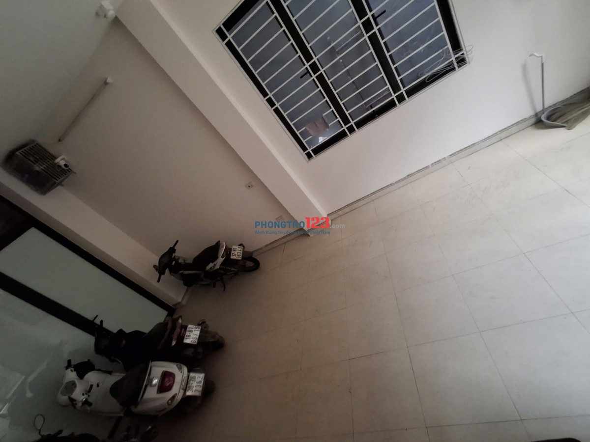 Chính chủ cho thuê phòng trọ có sẵn điều hòa, bình nóng lạnh, Số 36 ngách 66 ngõ Hòa Bình 7