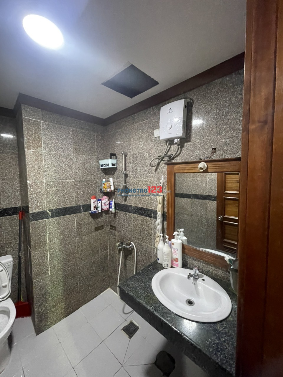 Cho thuê phòng trong chung cư HAGL1 (gần LOTTE Q7)