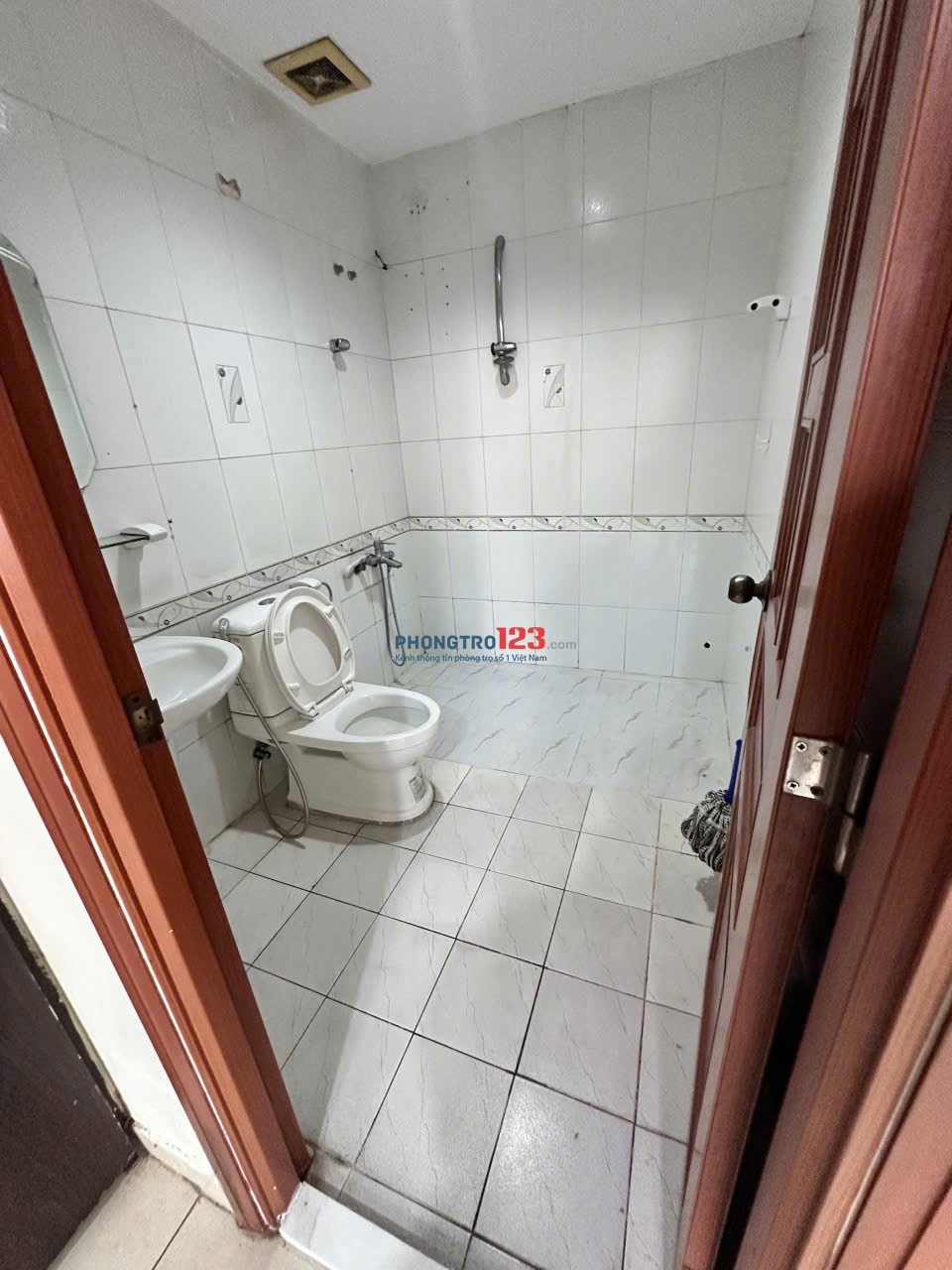 Cho NỮ thuê phòng trong chung cư AVIEW (đối diện ĐH UEH, VHU...)