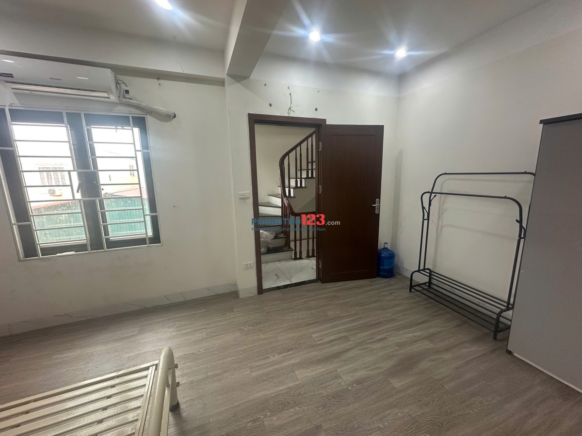 CHO THUÊ PHÒNG CÓ BAN CÔNG + CỬA SỔ THOÁNG Ở PHÚ LƯƠNG, HÀ ĐÔNG. Giá từ 1,8tr->3xtr