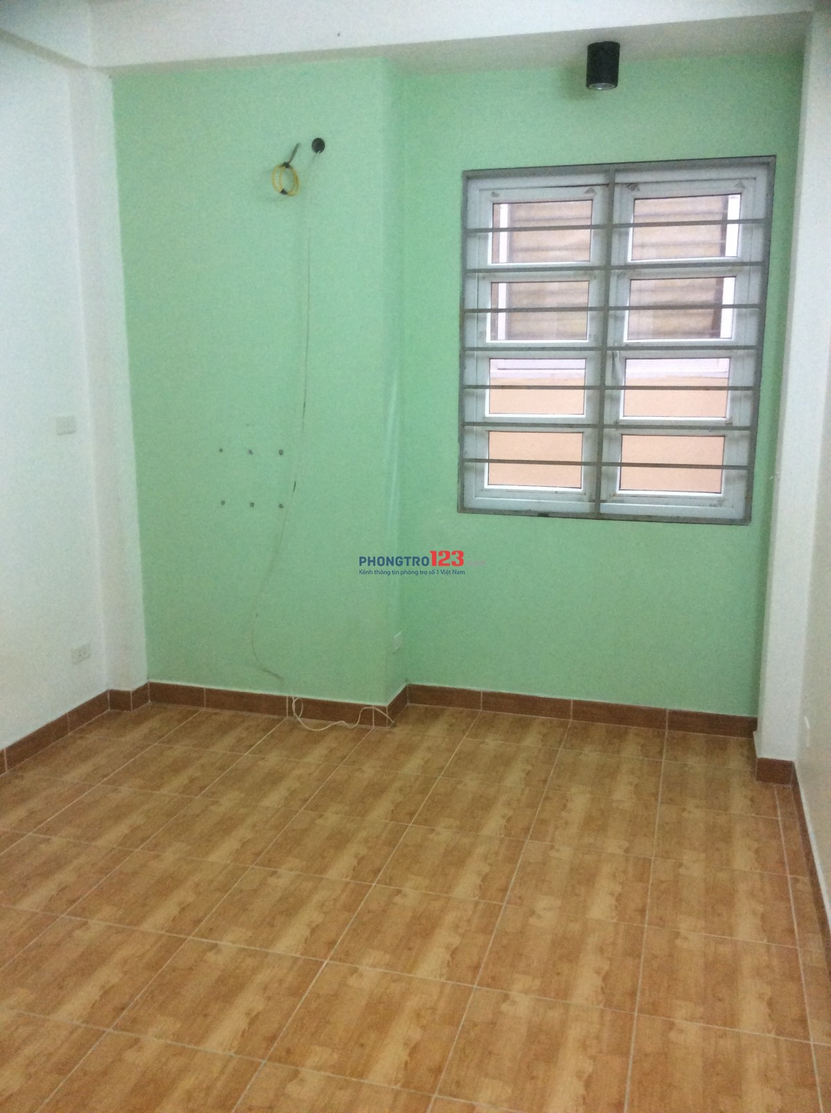 Phòng trọ khép kín cho cán bộ thuê lâu dài
