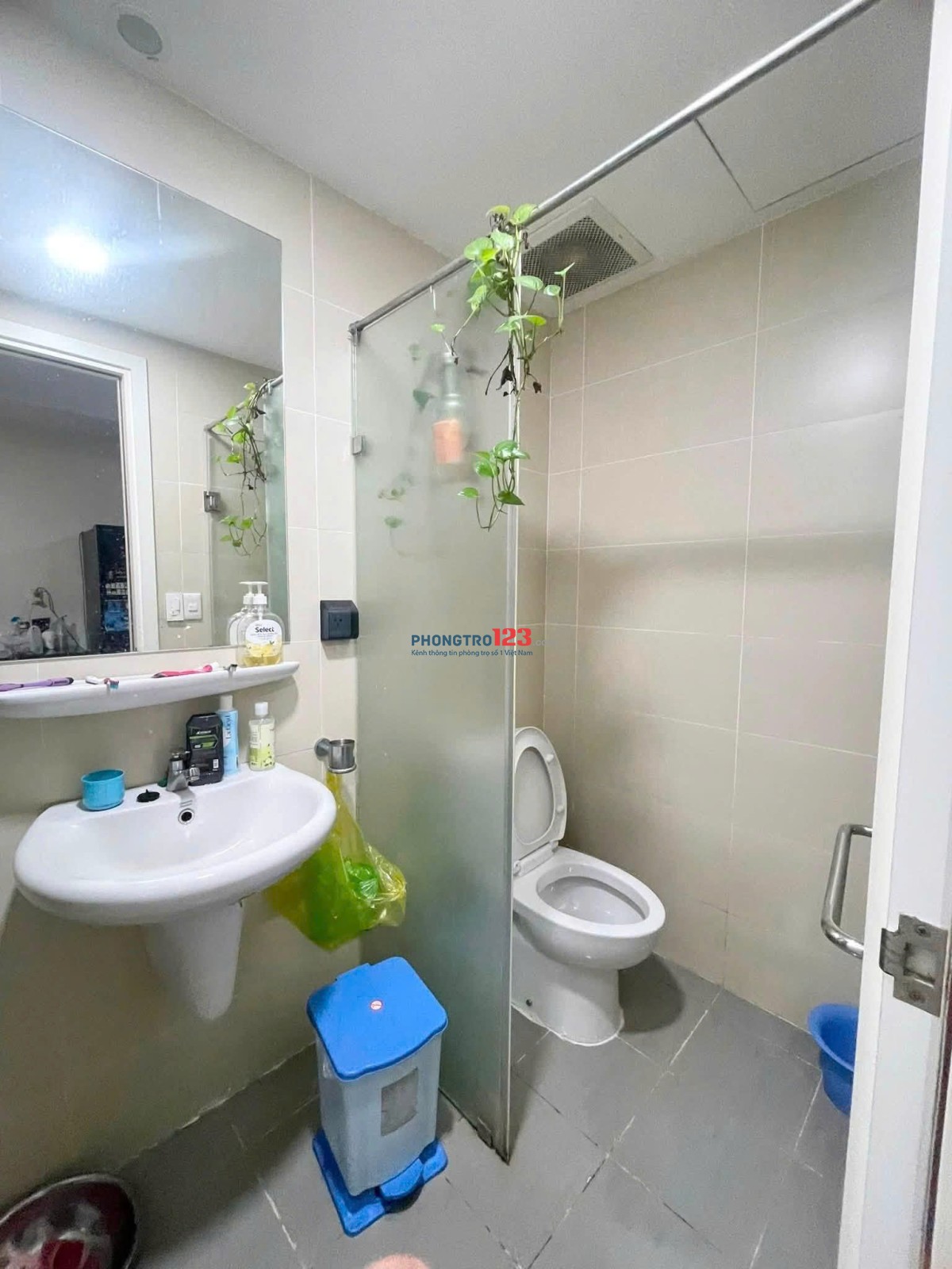 C/c Ruby Garden 2PN 77m2 Full nội thất giá 9.5 tr/th, cạnh sân bay TSN.DT: 77m2 ( 2PN-2WC- BAN CÔNG