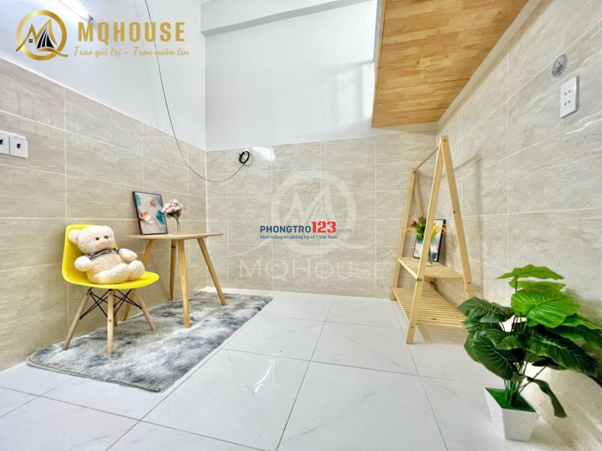 Phòng gác cao 4,7tr cửa sổ lớn , gần ĐH Bách Khoa & UEH