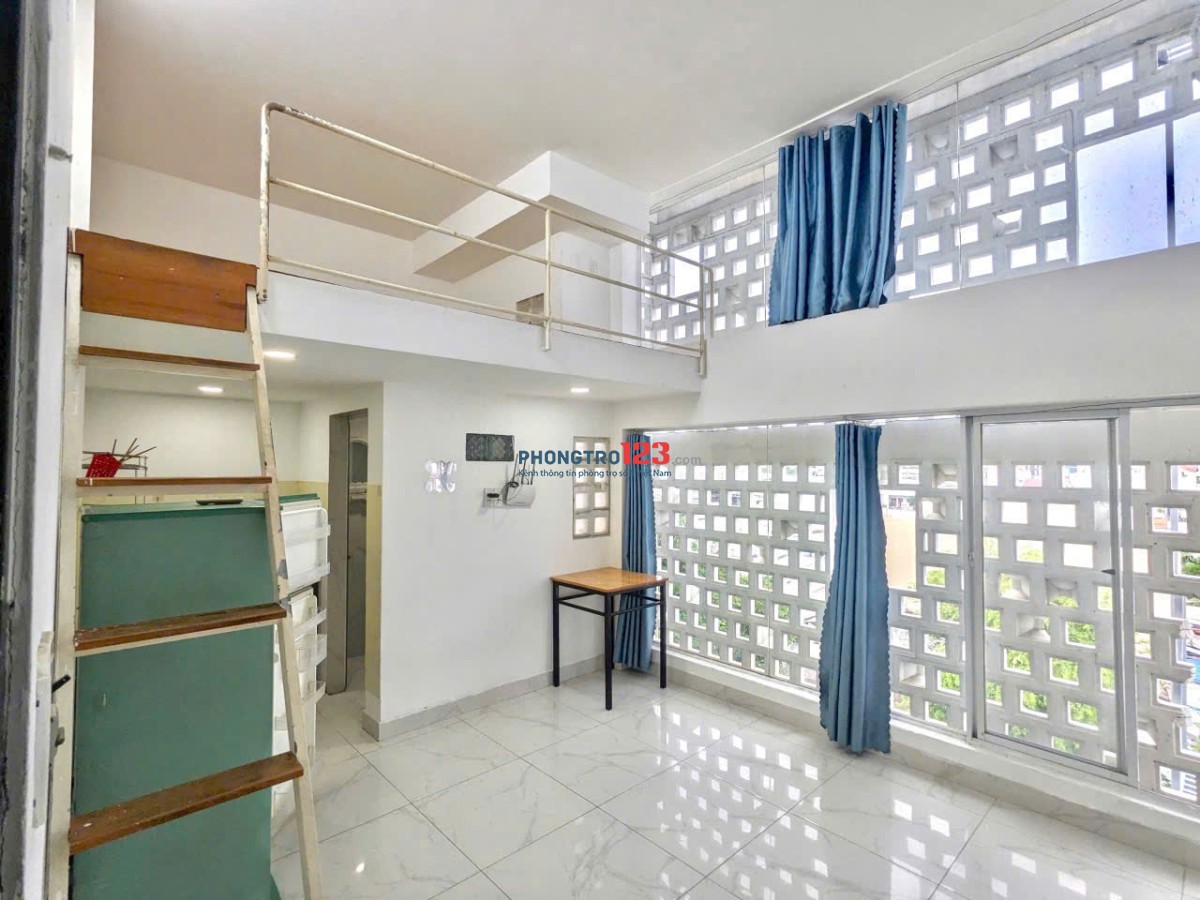 Cho thuê phòng gác lửng cao, rộng, full nội thất, MG riêng – Đặng Thùy Trâm gần ĐH Văn Lang VLU, IUH
