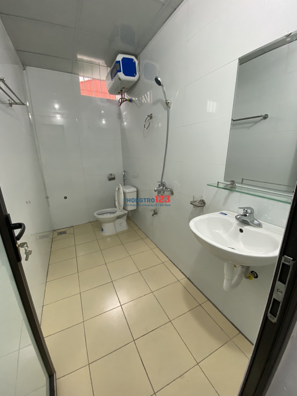 Cho thuê Căn Chung cư mini 1N1K tại ngõ 116 Phan Kế Bính, Cống Vị, Ba Đình. Chỉ 6.5tr