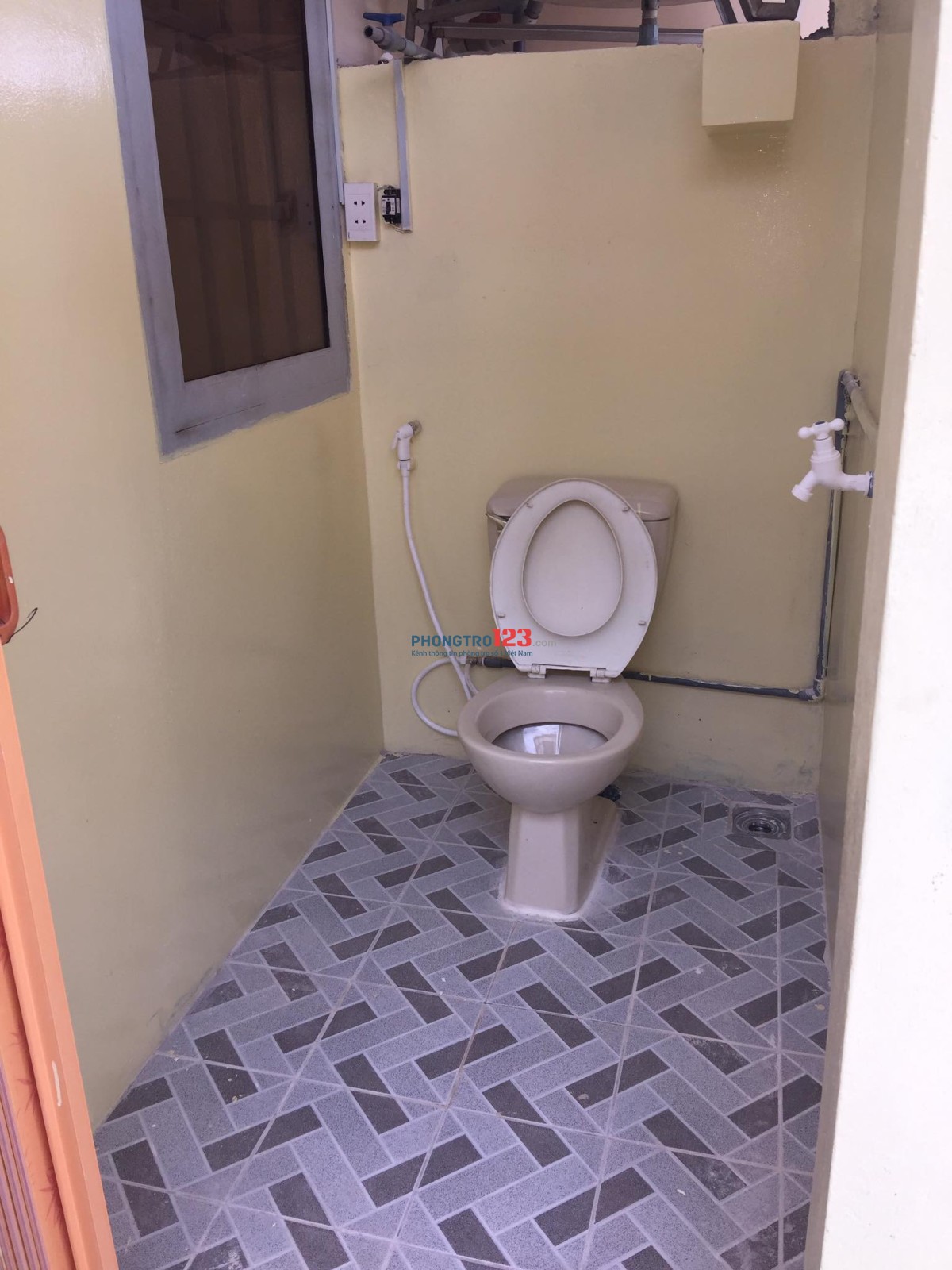 CHO THUÊ TẦNG 2 – KHU BIỆT THỰ BỜ SÔNG YÊN TĨNH – GÒ VẤP