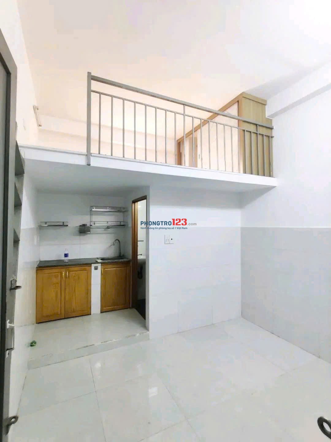 DUPLEX THUẬN TIỆN DI CHUYỂN QUA HUIT - GẦN AEON TÂN PHÚ