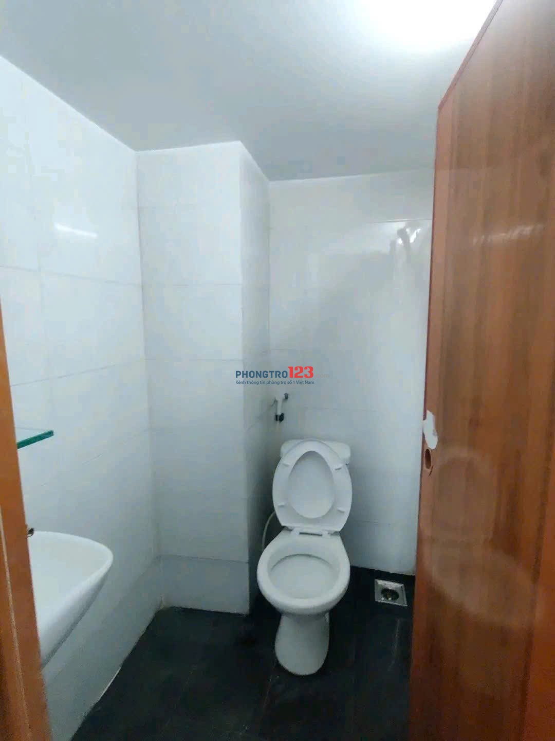 DUPLEX THUẬN TIỆN DI CHUYỂN QUA HUIT - GẦN AEON TÂN PHÚ